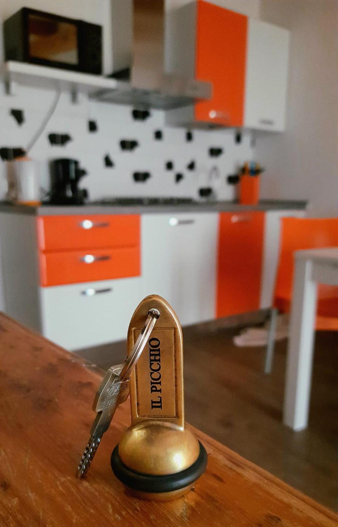 Casa Nel Borgo - Il Picchio Lägenhet Tremosine Rum bild